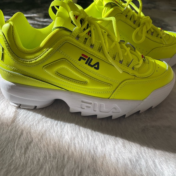 Excellent never worn FILA sneakers - Picture 3 of 6